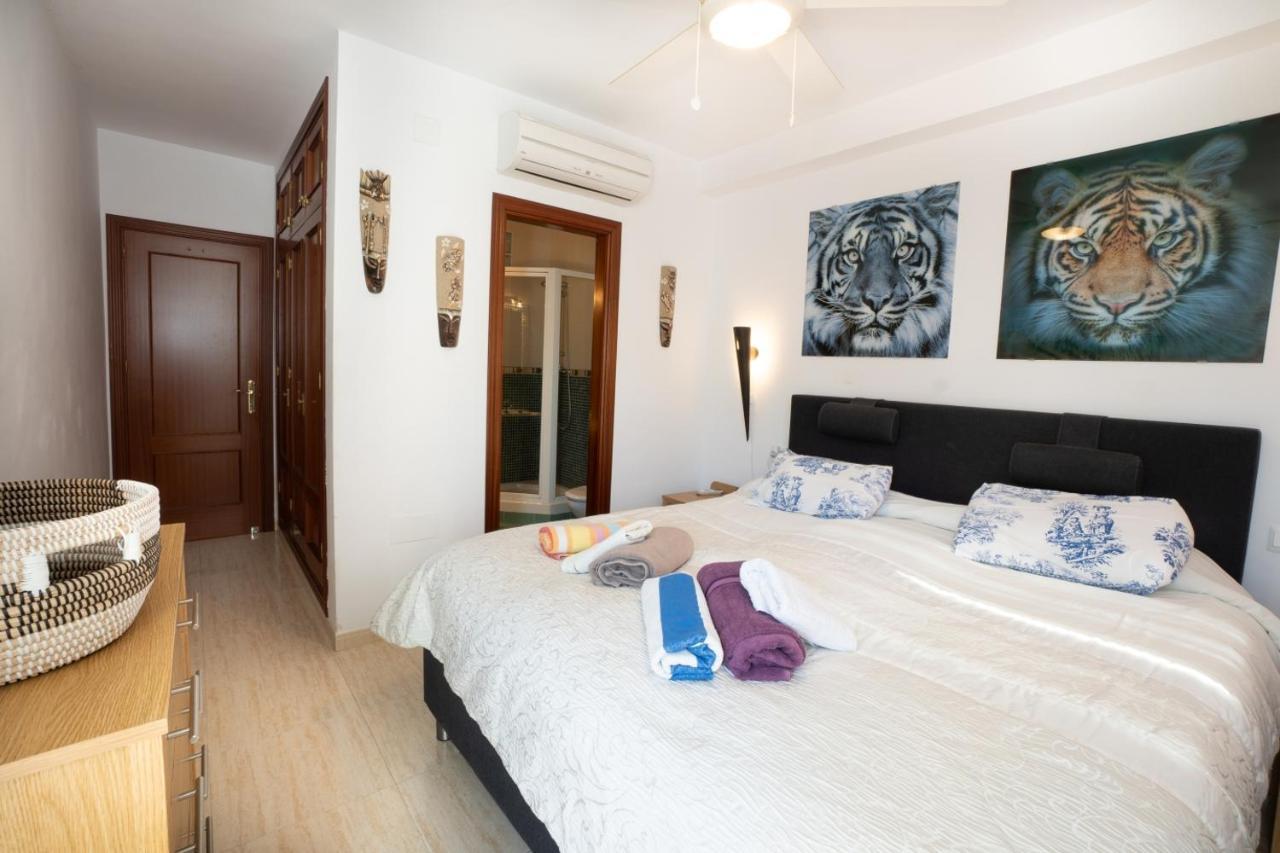 Marina Bella 1F Menyber Appartement Nerja Buitenkant foto