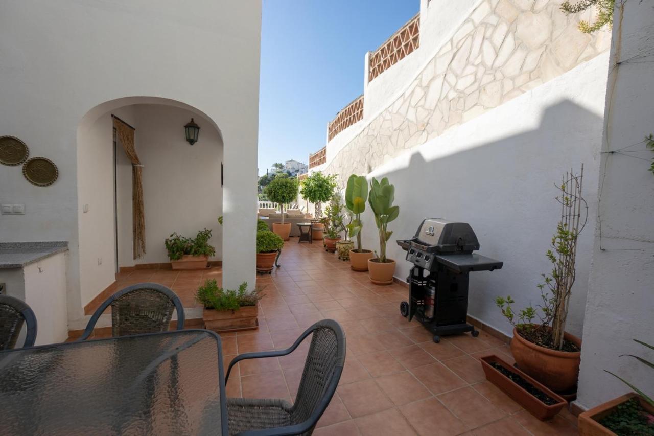 Marina Bella 1F Menyber Appartement Nerja Buitenkant foto
